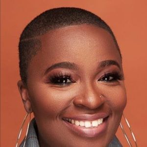 Meet your Posher, Gwen